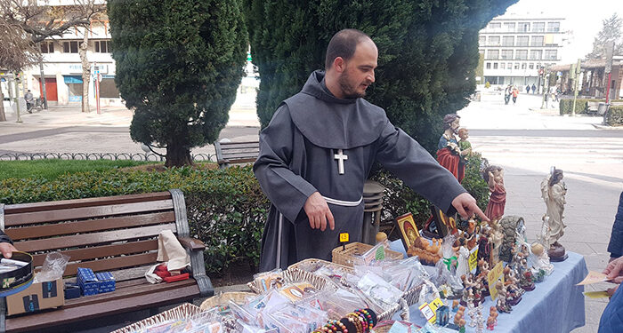 Mercadillo Solidario en la Casa Convento San José de los Hermanos Franciscanos de Cruz Blanca, en Guadalajara 1 Mercadillo Solidario en la Casa Convento San José de los Hermanos Franciscanos de Cruz Blanca, en Guadalajara