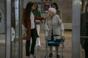 Presentada una nueva edición de la campaña ‘Navidad en Compañía. Ningún Mayor Sólo’