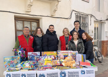 Nuevas Generaciones de Cuenca impulsa una campaña de recogida de juguetes y material escolar destinado a niños afectados por la DANA