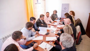 Page apuesta por convertir a Letur, Mira y Villel de Mesa en “referentes” en “procesos de recuperación y acometida de emergencias”