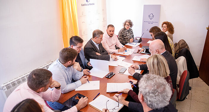 Page apuesta por convertir a Letur, Mira y Villel de Mesa en “referentes” en “procesos de recuperación y acometida de emergencias” 1 Page apuesta por convertir a Letur, Mira y Villel de Mesa en “referentes” en “procesos de recuperación y acometida de emergencias”