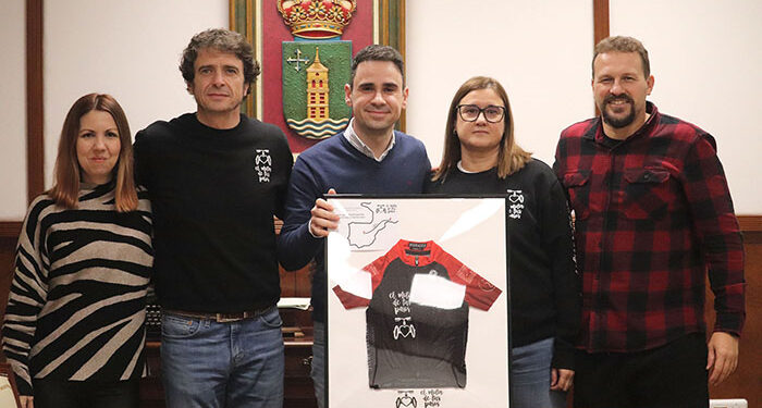 Salinas recibe a “El Motor de tus Pasos” tras el reto de Montpellier 1 Salinas recibe a “El Motor de tus Pasos” tras el reto de Montpellier