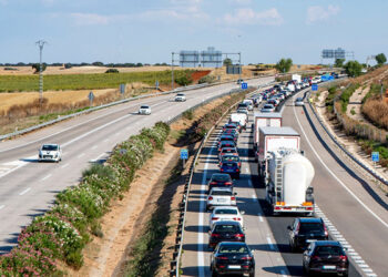 Transportes autoriza prorrogar dos años más la aplicación de bonificaciones para los usuarios de un trayecto de la autopista de peaje R-2 en Guadalajara 9 Transportes autoriza prorrogar dos años más la aplicación de bonificaciones para los usuarios de un trayecto de la autopista de peaje R-2 en Guadalajara