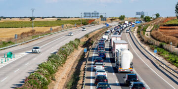 Transportes autoriza prorrogar dos años más la aplicación de bonificaciones para los usuarios de un trayecto de la autopista de peaje R-2 en Guadalajara