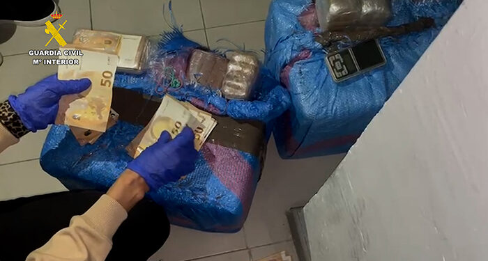 Un aviso de robo en una vivienda de El Casar termina con la desarticulación de una organización criminal que robaba droga a otros traficantes 1 Un aviso de robo en una vivienda de El Casar termina con la desarticulación de una organización criminal que robaba droga a otros traficantes