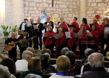 Villancicos alcarreños con corazón valenciano en el XVI Certamen de Pareja
