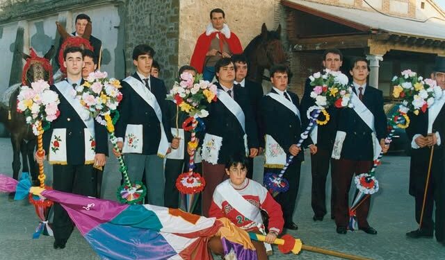 Ven a disfrutar de Candelas y Botargas por Guadalajara 1 BANDERA Y PICAS. EL CASAR