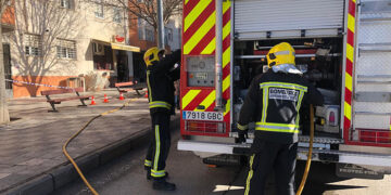 Trasladado al Hospital de Cuenca un hombre intoxicado por humo tras un incencio en una churrería de la Avenida de los Alfares