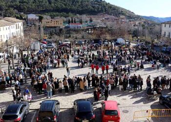 Cerca de 1.200 raciones de migas y gachas en la Plaza de la Hora de Pastrana para celebrar San Sebastián y San Antón