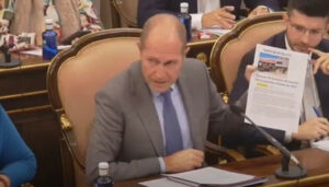 Del Río considera un fracaso de Vega no abrir en 2024 el necesario parque de bomberos de Sacedón como había anunciado