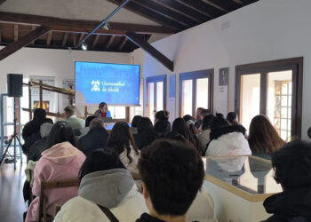 El Ayuntamiento de Brihuega, junto con la Universidad de Alcalá y el Observatorio contra la Despoblación, han organizado unas jornadas sobre el “Turismo sostenible en el mundo rural”