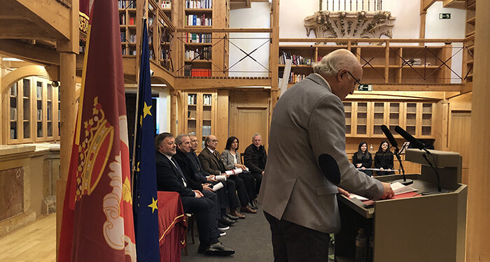 El Ayuntamiento de Cuenca celebra el Día de San Julián el acto de entrega de medallas a los Hijos Adoptivos y Predilectos de la ciudad 1 El Ayuntamiento de Cuenca celebra el Día de San Julián el acto de entrega de medallas a los Hijos Adoptivos y Predilectos de la ciudad