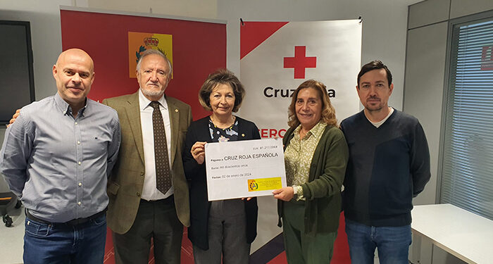 El Colegio de Aparejadores de Cuenca dona el 0,7% de su presupuesto a Cruz Roja 1 El Colegio de Aparejadores de Cuenca dona el 0,7% de su presupuesto a Cruz Roja