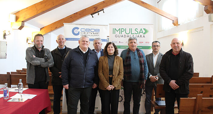 El Comité de Dirección de CEOE-Cepyme Guadalajara se reúne en el ayuntamiento de Tamajón 1 El Comité de Dirección de CEOE-Cepyme Guadalajara se reúne en el ayuntamiento de Tamajón