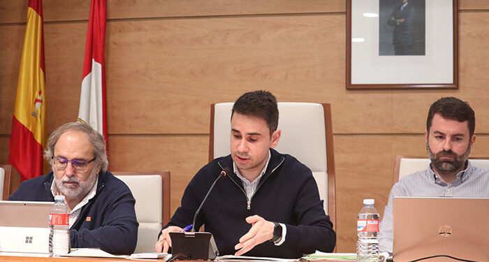 El Equipo de Gobierno de Cabanillas presenta su proyecto de Presupuestos 2025: 16 millones de euros sin subir los impuestos 1 El Equipo de Gobierno de Cabanillas presenta su proyecto de Presupuestos 2025