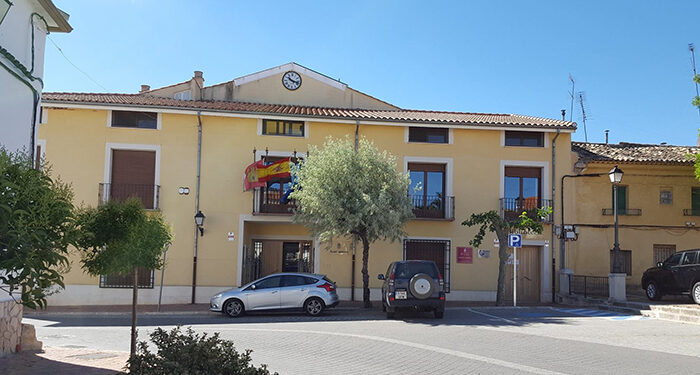 El Grupo Popular de Arcas denuncia las prácticas dictatoriales y abusivas del alcalde durante los Plenos 1 El PSOE de Arcas celebra la aprobación de un presupuesto que aumenta los ingresos y disminuye la deuda