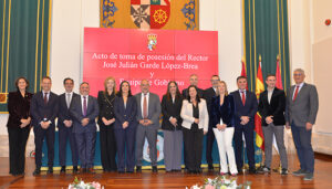 El rector y los miembros del nuevo equipo de Gobierno de la UCLM toman posesión de sus cargos