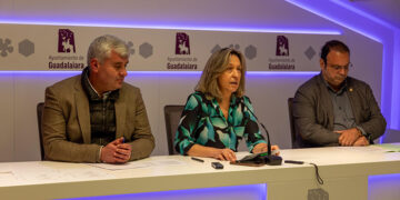 Guarinos asegura ahora que los presupuestos municipales congelan la presión fiscal a los guadalajareños