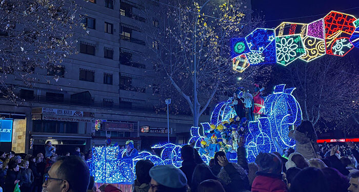 La Cabalgata de Reyes llena de magia e ilusión las calles de Cuenca