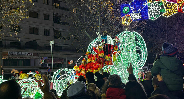 La Cabalgata de Reyes llena de magia e ilusión las calles de Cuenca