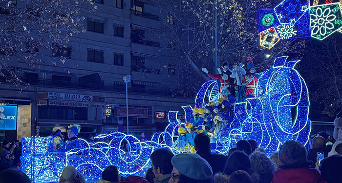 La Cabalgata de Reyes llena de magia e ilusión las calles de Cuenca
