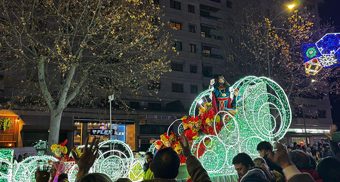 La Cabalgata de Reyes llena de magia e ilusión las calles de Cuenca