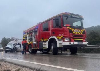 Los bomberos rescatan el cuerpo sin vida de un hombre en el río Júcar en el paraje del Chantre