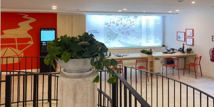 Sigüenza estrena una espectacular oficina de turismo en la Plaza Mayor 1 Sigüenza estrena una espectacular oficina de turismo en la Plaza Mayor