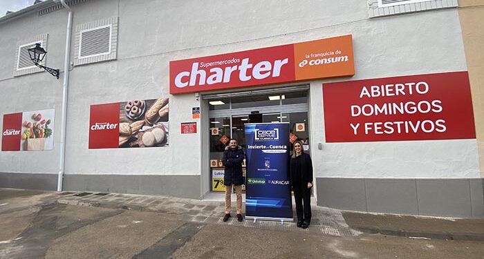 Invierte en Cuenca destaca la apertura de un supermercado Charter en El Provencio de la mano de dos emprendedores
