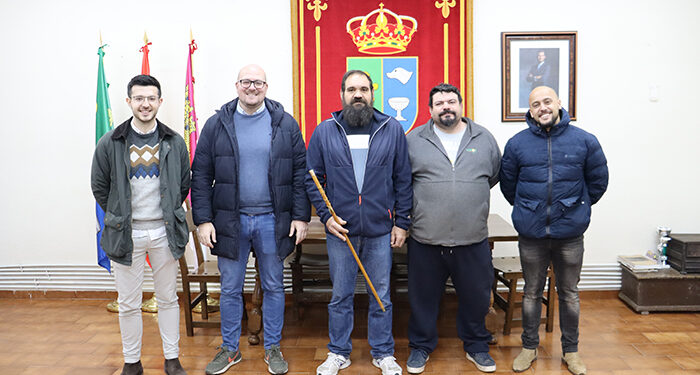 Juan Pablo Carpintero vuelve a ser el alcalde de Matarrubia con la confianza de que “vuelva la concordia a nuestro pueblo” 1 Juan Pablo Carpintero vuelve a ser el alcalde de Matarrubia con la confianza de que “vuelva la concordia a nuestro pueblo”