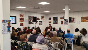 La Botarga de Villaseca de Uceda vuelve a aparecer en el horizonte acompañada de dulzainas y tambores