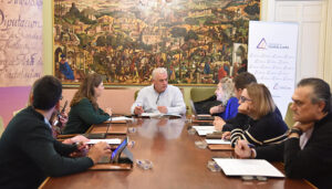 La Diputación de Guadalajara invertirá 101.400 euros en pavimentar calles y renovar redes de Alcolea del Pinar y sus pedanías