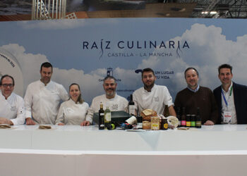 La Federación de Turismo y Hostelería de Guadalajara muestra la gastronomía y el potencial turístico de la provincia en FITUR