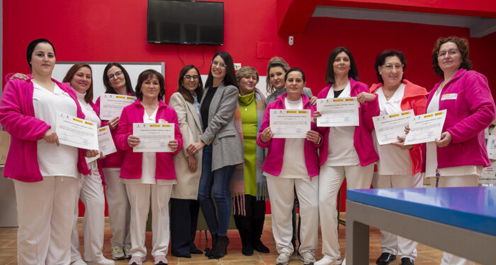 La Junta invierte cerca de 107.000 euros en mejorar la empleabilidad de las mujeres de Villanueva de la Jara 1 La Junta invierte cerca de 107.000 euros en mejorar la empleabilidad de las mujeres de Villanueva de la Jara