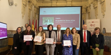 La estudiante del Grado en Enfermería del Campus de Cuenca Clara Sanz Ayllón gana el Premio TFG sobre igualdad de género de la UCLM