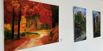 La sala de exposiciones ‘Iberia’ inaugura el calendario de 2025 con una exposición del pintor Félix Benito dedicada al paisaje conquense