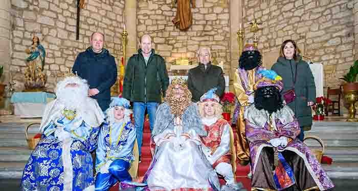 Los Reyes Magos, puntuales en su cita con Pareja 1 Los Reyes Magos, puntuales en su cita con Pareja