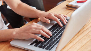 Medio centenar de docentes participarán desde este lunes en el curso ‘Mujeres y humanidades en el aula ellas hicieron historia y los manuales las olvidaron’