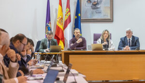 PP y Vox lamentan el apoyo del PSOE a la mayor subida de impuestos y su rechazo a medidas de apoyo a la vivienda y protección frente a la okupación ilegal