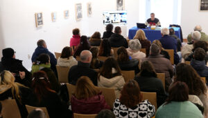 Rafael Doctor Roncero presenta el proyecto editorial “Los Doscientos” en la Fundación Antonio Pérez