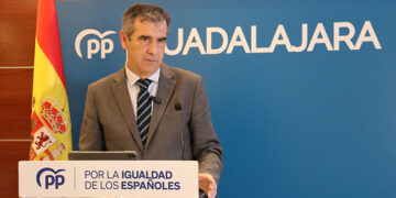 Román “El PP es claro y partidario de revalorizar de manera inmediata las pensiones, rechazamos que Sánchez tome a los pensionistas como rehenes”
