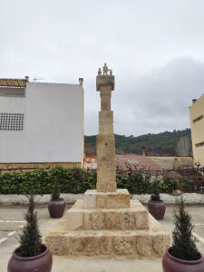 Tendilla rinde homenaje a su afamada Feria de las Mercaderías gracias a la obra desinteresada de Ángel del Hoyo
