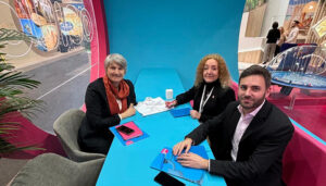 Tirado analiza con Ouigo las mejoras en las comunicaciones de la ciudad de Cuenca