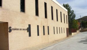 Trasladadas dos chicas de 15 y 14 años al centro de salud tras un incendio en una vivienda de Sigüenza