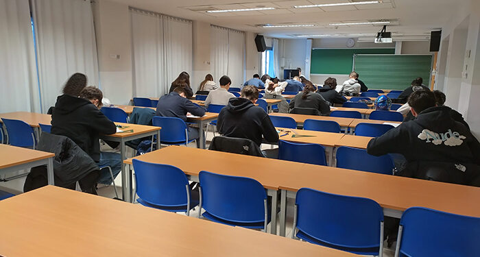 Un estudiante del instituto Antonio Buero Vallejo de Guadalajara representará a la UCLM en la Olimpiada Matemática Española