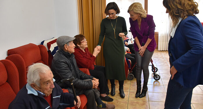 Ya son doce las viviendas de mayores de la provincia de Cuenca que disponen de servicio de atención nocturna, tras la incorporación de San Lorenzo de la Parrilla 1 Ya son doce las viviendas de mayores de la provincia de Cuenca que disponen de servicio de atención nocturna, tras la incorporación de San Lorenzo de la Parrilla
