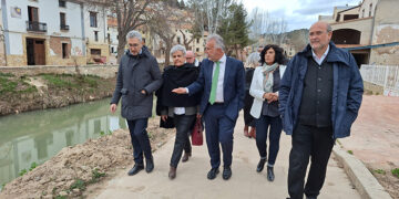 Ángel Víctor Torres visita Mira, que ha recibido 24,7 millones en ayudas tras ser castigado por la Dana