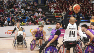 Arranca la Copa del Rey de baloncesto en silla de ruedas arropada por cerca de 800 escolares de Guadalajara
