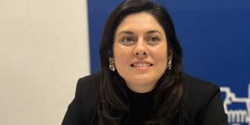 Bea Jiménez: “Ocho meses de espera y sin avances en la remodelación de Carretería”