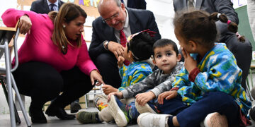 Castilla-La Mancha reparte 4.600 dispositivos para avanzar en la digitalización de la escuela rural